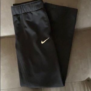 Nike boys pants